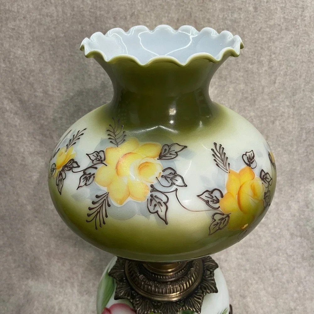 Vintage Green‎ Floral Hurricane Lamp 3-Way Turn Key 21inches